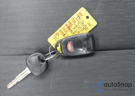 2009 Kia Rondo Lx from USA, damaged, VIN KNAFG529X97273575